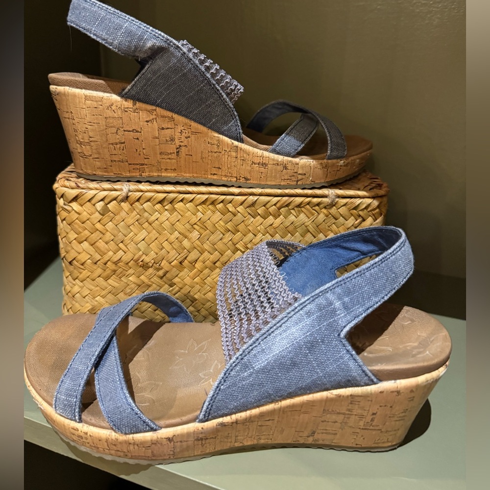 Skechers Luxe Foam Comfort Wedge Sandals Cork Heel Navy Blue Size 7 - Picture 4 of 6